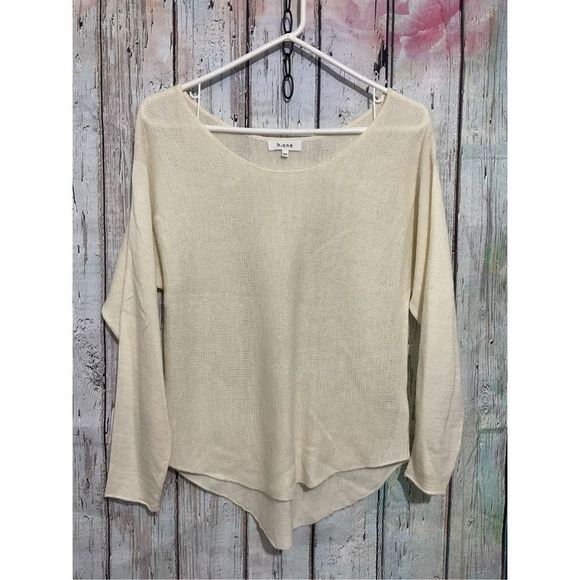h. One Cream Wool Blend Soft Sweater Size XS ❤️💕 - Picture 8 of 11